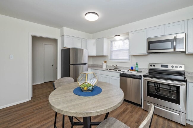 Photo - 2025-2027 Fairfax Road Unit 2027