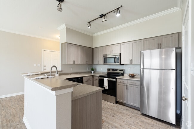 2BR, 2BA - 1,020SF - Kitchen