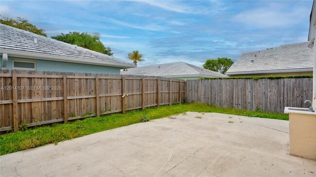 Photo - 6410 SW 112th Pl