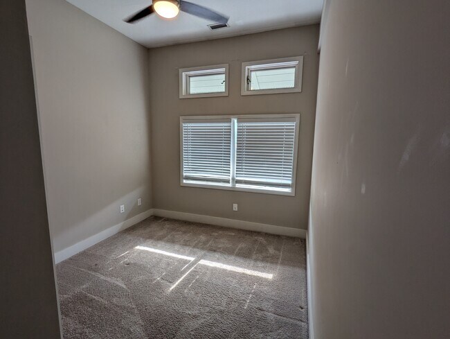 High Country Square Apartments