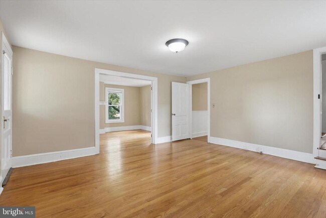 Photo - 8606 Yellow Springs Rd
