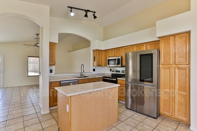 Photo - 1885 E Palomino Dr
