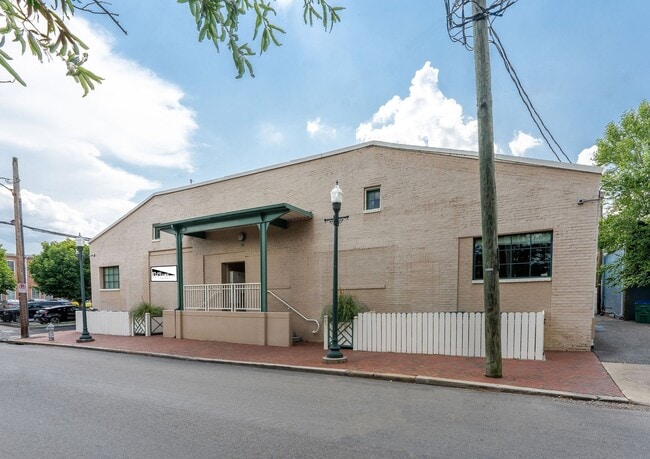 Photo - Apartment 10F Unit Flag Factory - 10F