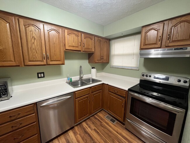 Photo - Two bedroom in Edwardsville