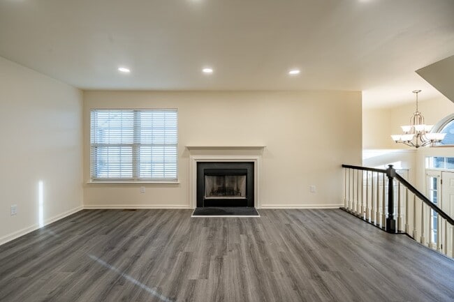 Photo - 609 Hamilton St