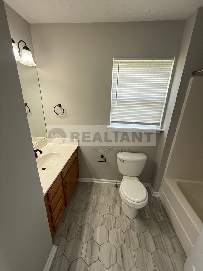 Photo - 721 Morgan Hills Dr
