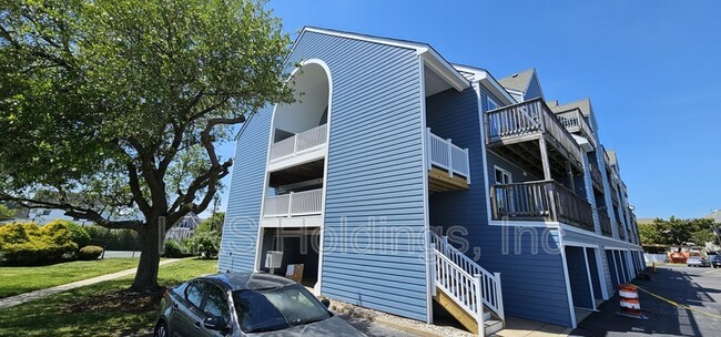 Photo - 9535 Bay Front Dr Unidad 204 Rental