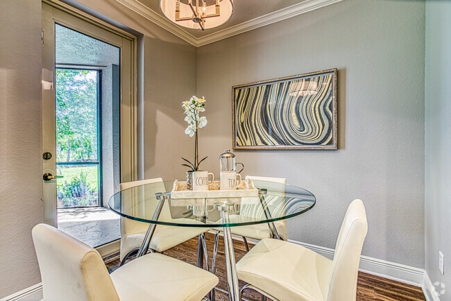 Broadmoor - Dining area