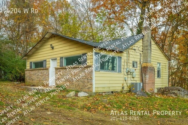 4204 W Rd