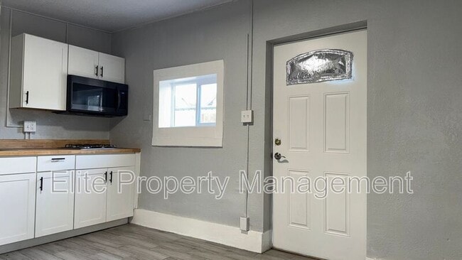 1611 San Juan St Unit C