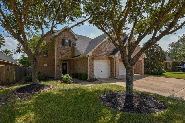 Building Photo - 21223 Pennshore Ln