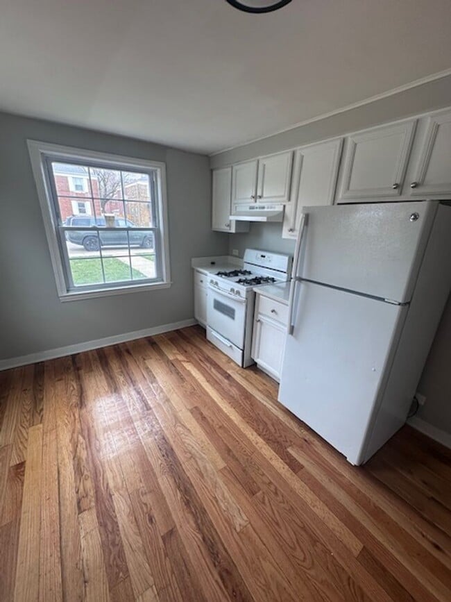 Photo - Midway 3 bedroom 2 bathroom House