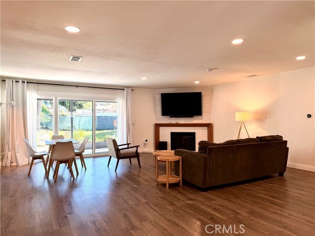 Photo - 9912 Newcomb Ave