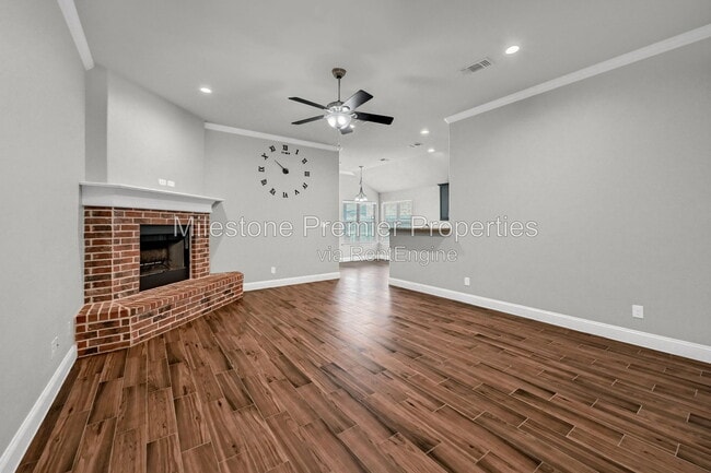 Photo - 3418 Ballam St