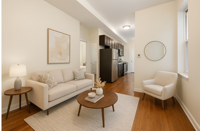 Building Photo - 2146 W Chicago Ave Unit 1 Rental