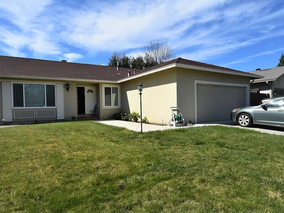 Photo - 4407 Jonquil Dr House