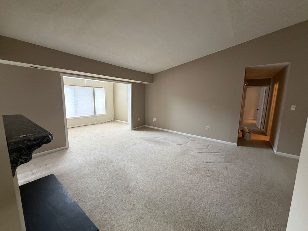 Photo - 916 Windbrooke Dr