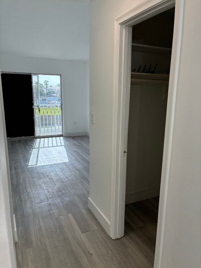 Photo - 17051 NE 35th Ave Unit 207