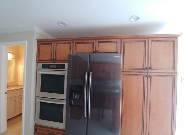 Photo - 3002 Meadow Hill Dr