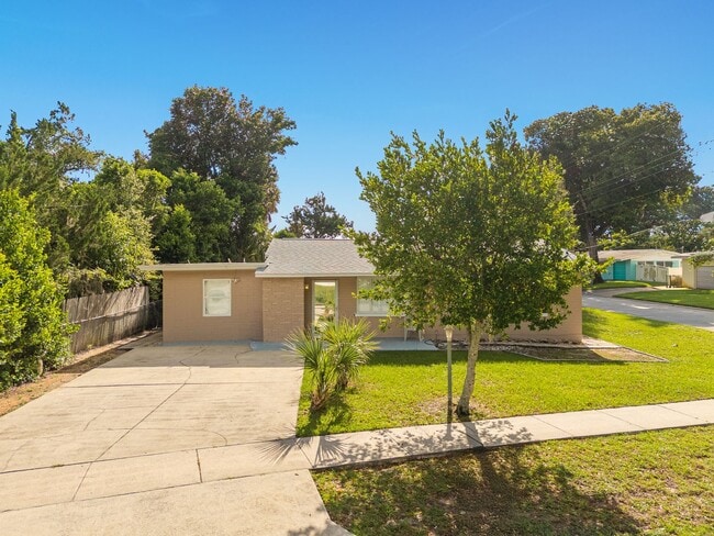 Photo - Charming 3 Bedroom Corner Lot Ormond Beach...