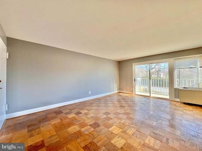 Photo - 1009 Chillum Rd Unit 202