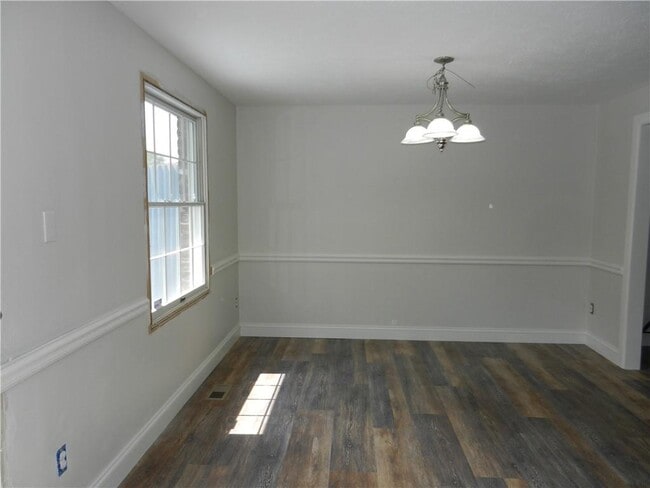 Photo - 236 Quail Run Rd