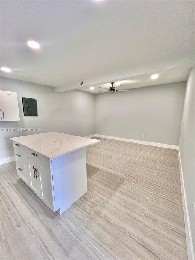 Photo - 2000 SW 96th Ave Unidad A1