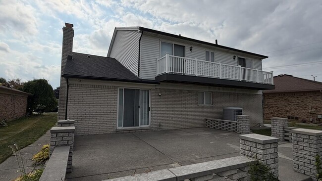 Photo - 36868 Melbourne Dr