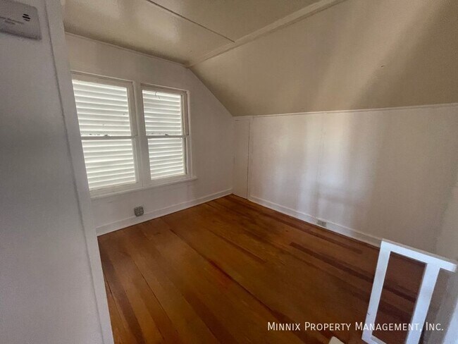 Photo - 2500 5th Ave