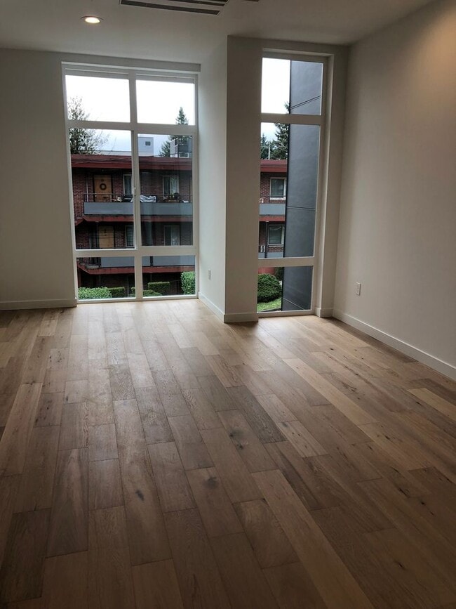 Photo - 2Bd/2Ba Seattle Townhome