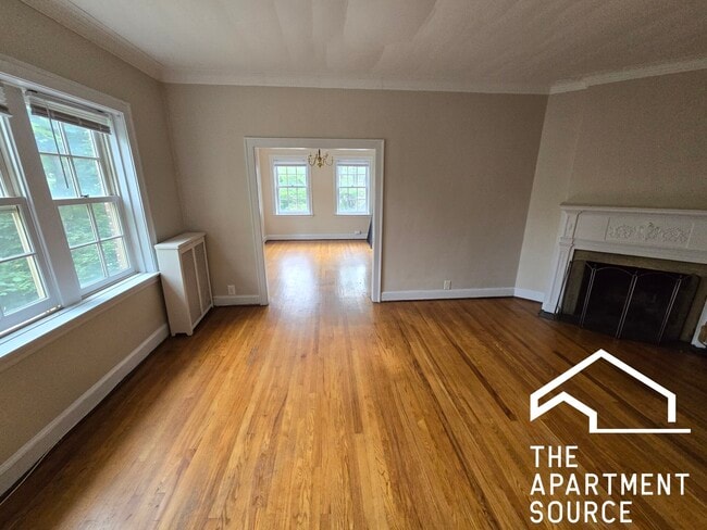 Photo - 1454 Oak Ave Apartment