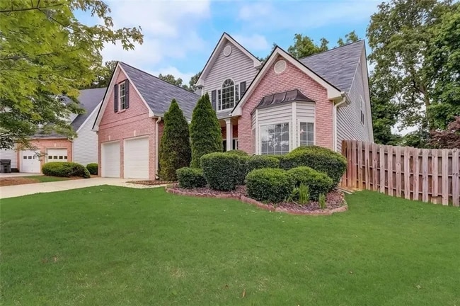 Front - 2356 Hampton Park Dr