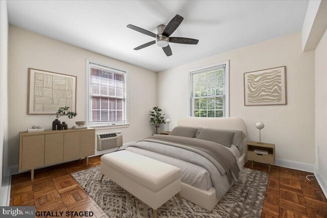 Photo - 4481 MacArthur Blvd NW Unit 204