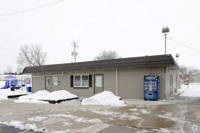 Photo - Silver Creek Apartments