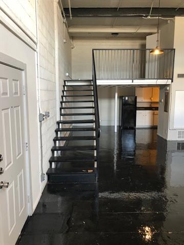 Photo - 2501 S Harwood St Unidad 7