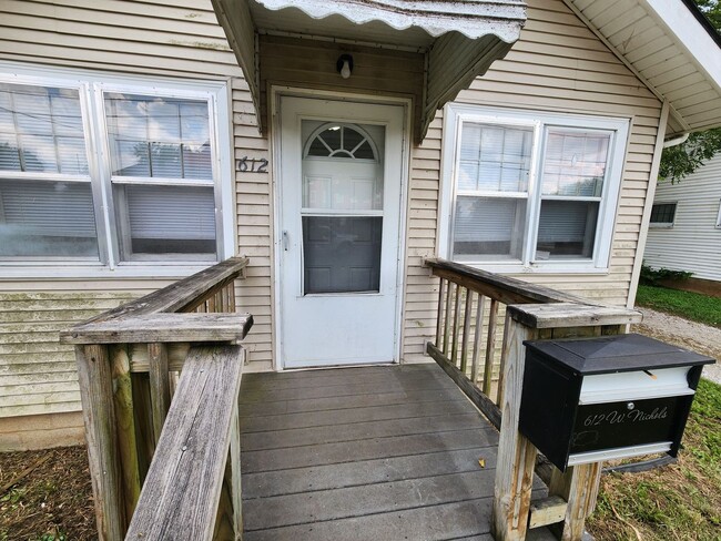 Photo - 612 W Nichols St