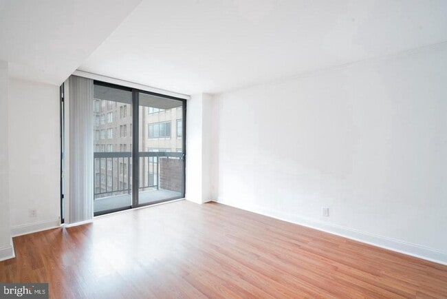Photo - 1140 23rd St NW Unit 707