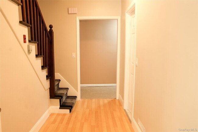 Photo - 50 Baron De Hirsch Rd