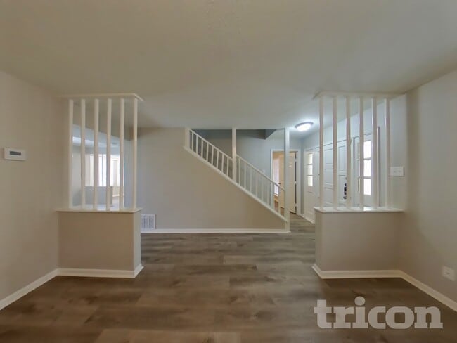 Photo - 2115 Gaines Ml St
