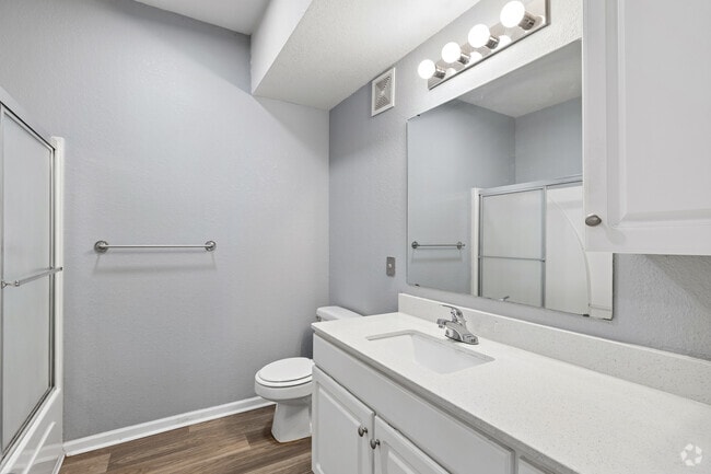 B2 - 2BR, 2BA - 1,055SF - Second Bathroom
