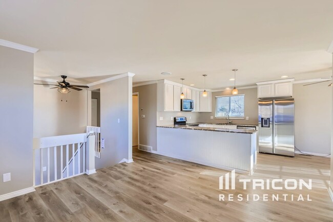 Photo - 13012 Lowell Ct