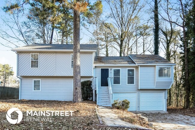 Building Photo - 1445 Glynn Oaks Dr SW