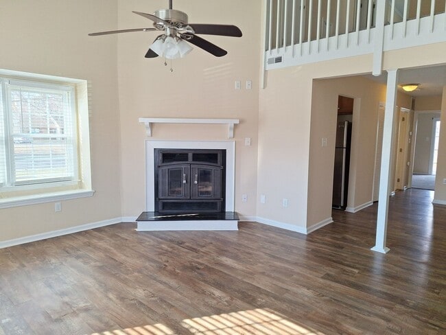 Photo - 38 Parkway Dr