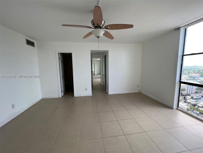 Photo - 13499 Biscayne Blvd Unit 1402