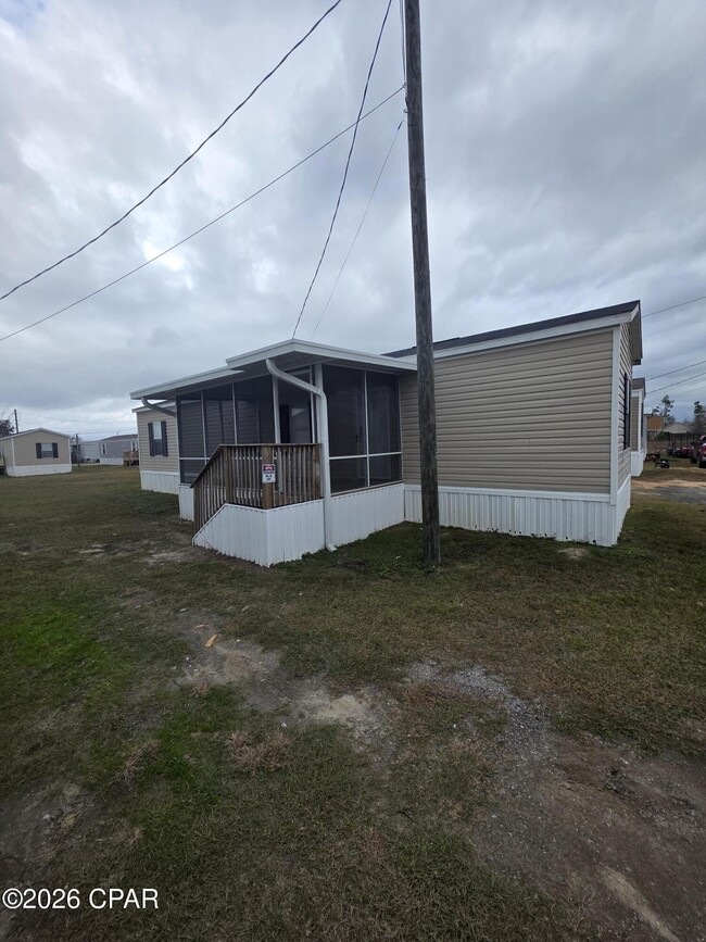 Photo - 5921 Nadine Rd