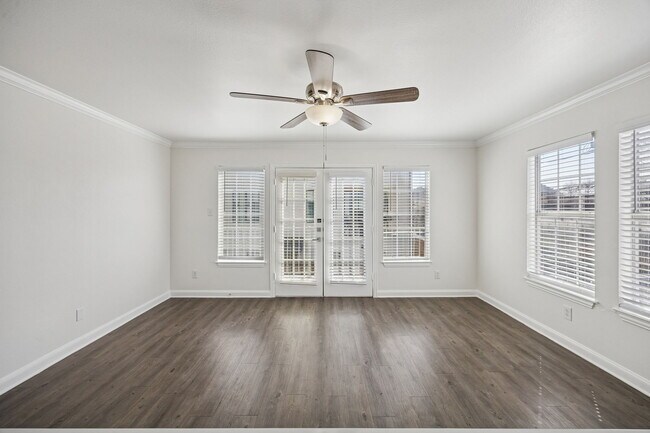 4125 Holland
