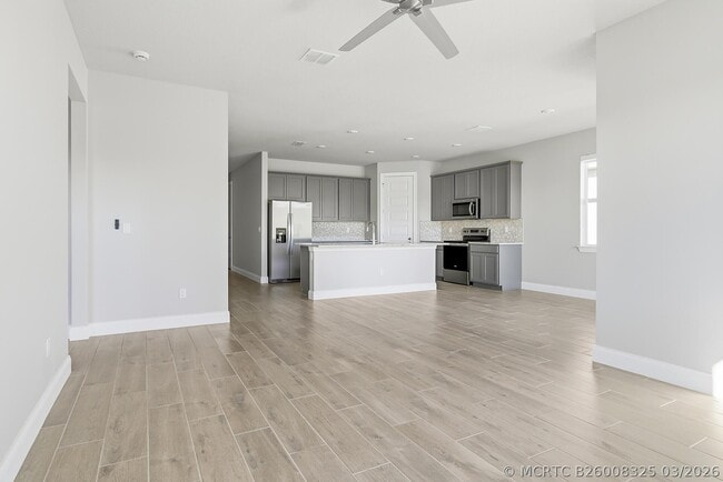 8558 Dahlia Cir
