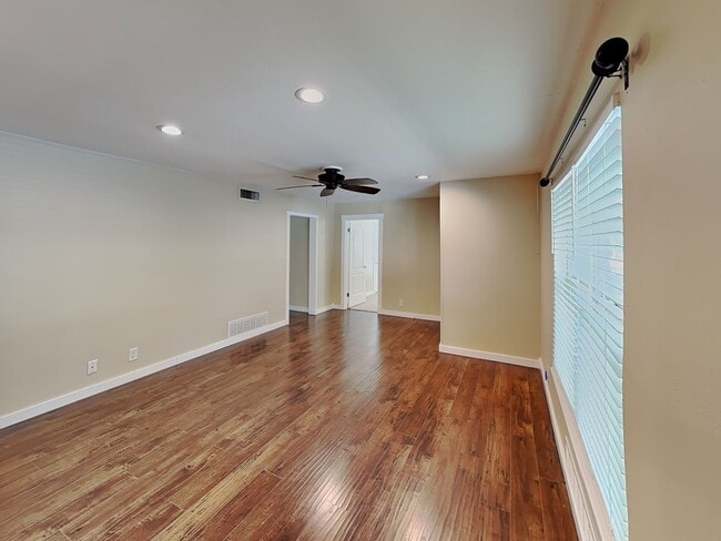 Photo - Charming Brick Home in the Heart of Richland Hills – Birdville ISD