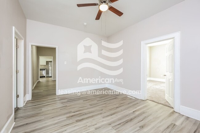 Photo - 203 Wellington St