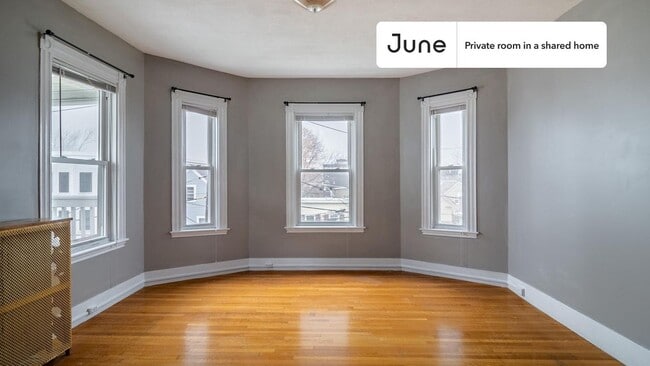 Photo - Room in Shared 5 bed/1 bath home Unidad A